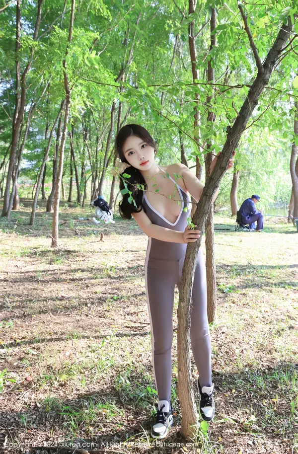 Vol. 09311 小薯条nienie(93P)