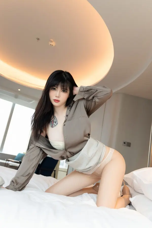 Vol. 04689 Arude薇薇(98P)
