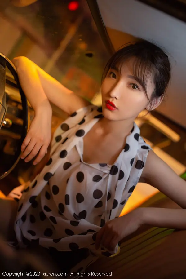 Vol. 02222 陆萱萱(77P)