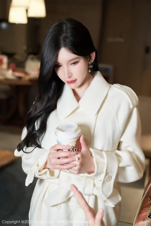 Vol. 04594 周于希Sally(71P)