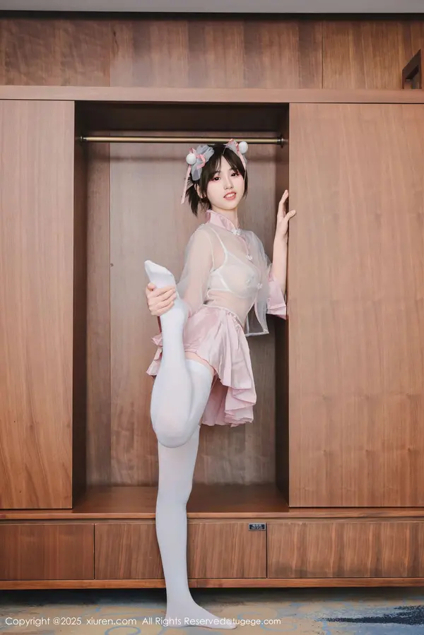 Vol. 09763 奶芙乔乔(69P)