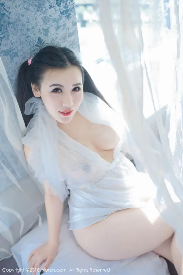 Vol. 01034 MODEL伊若(46P)