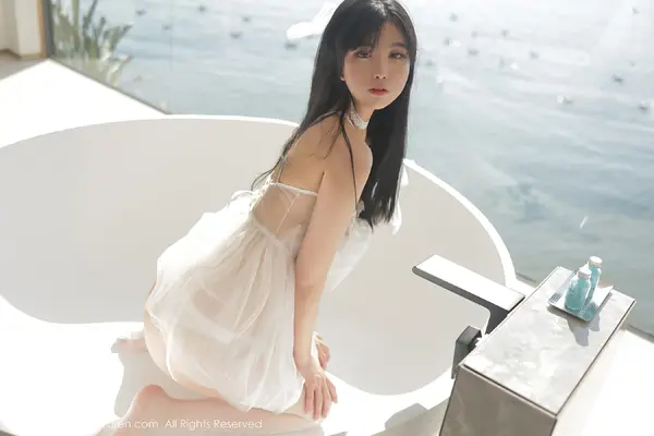 Vol. 04964 李雅柔182CM(60P)
