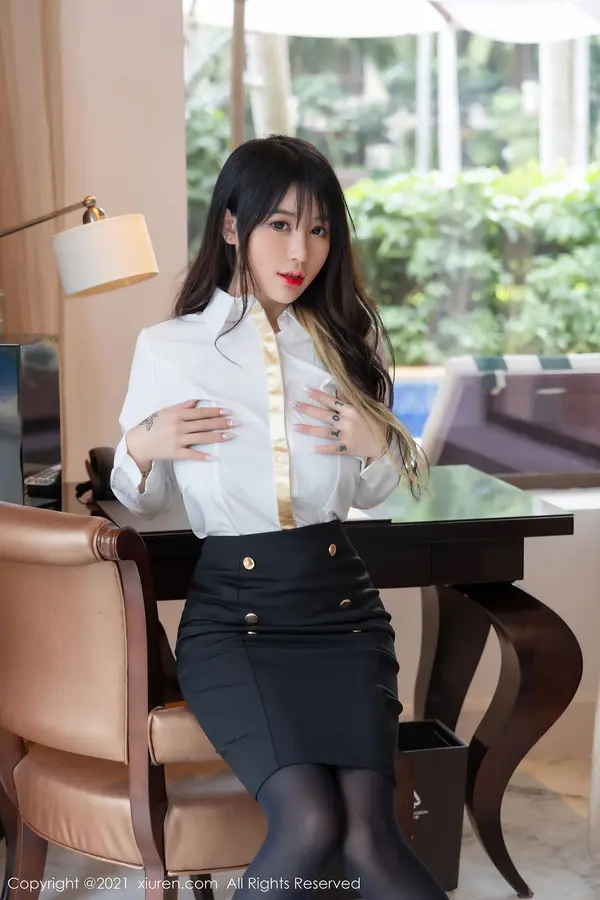 Vol. 04213 美七Mia(48P)
