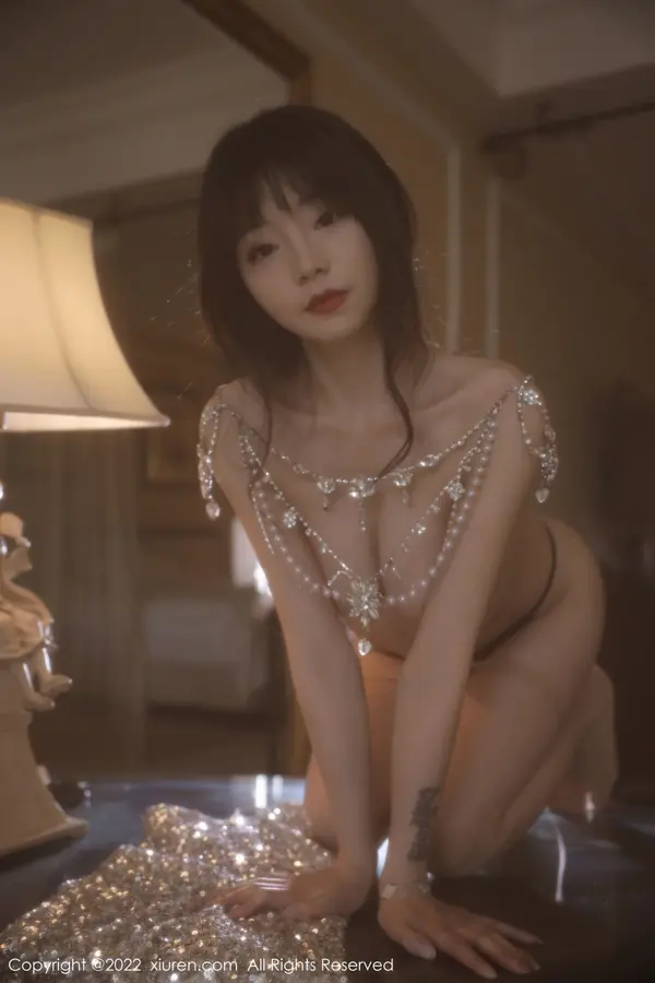 Vol. 05209 周于希Sally(56P)