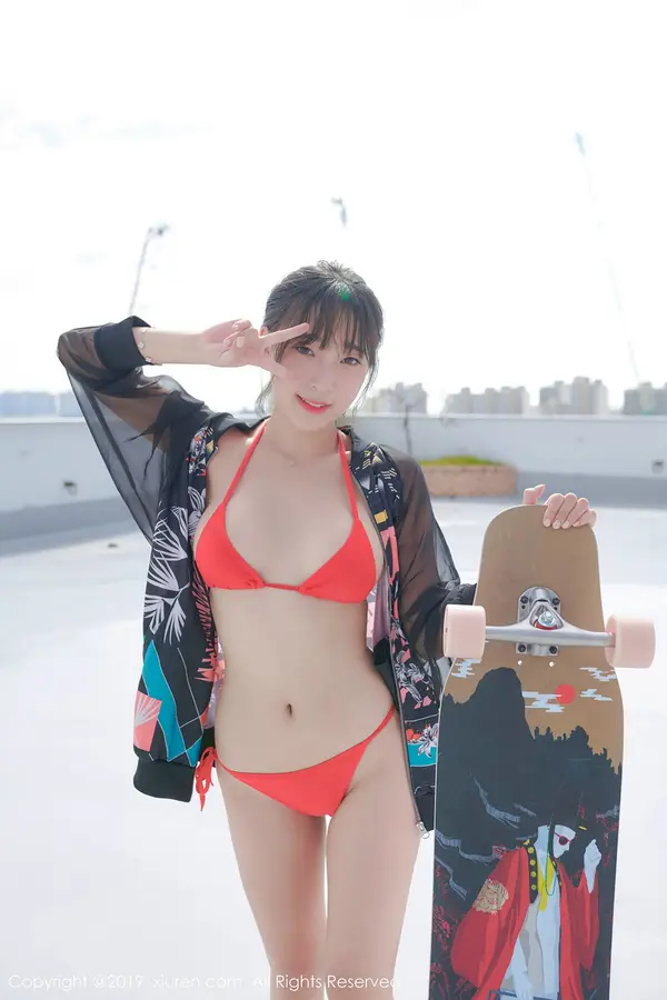 Vol. 01304 模特_卿卿(50P)