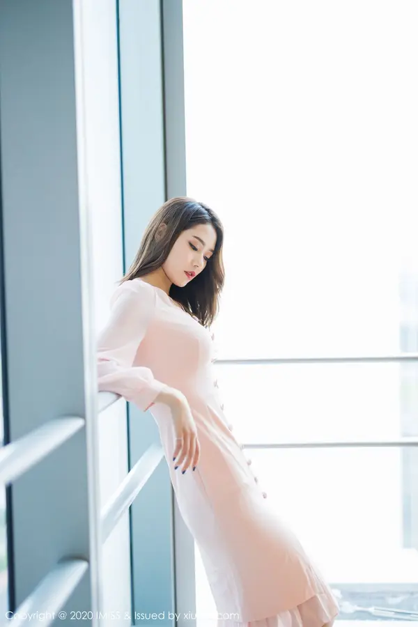Vol. 0476 方子萱(48P)