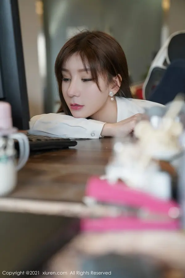 Vol. 03046 周于希Sandy(101P)