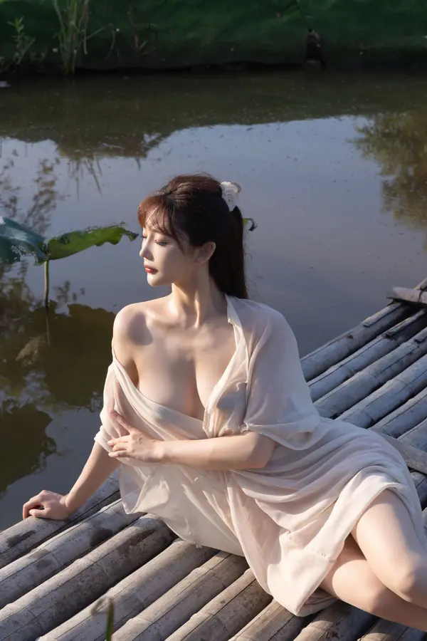 Vol. 10630 陆萱萱《私购流出》(91P)
