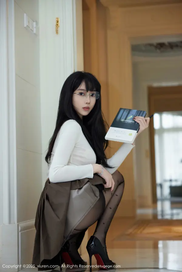 Vol. 09737 玥儿玥er(83P)