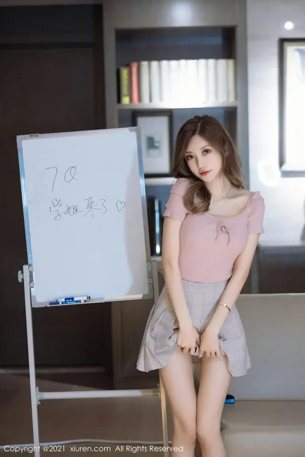 Vol. 04415 绮里嘉ula(110P)