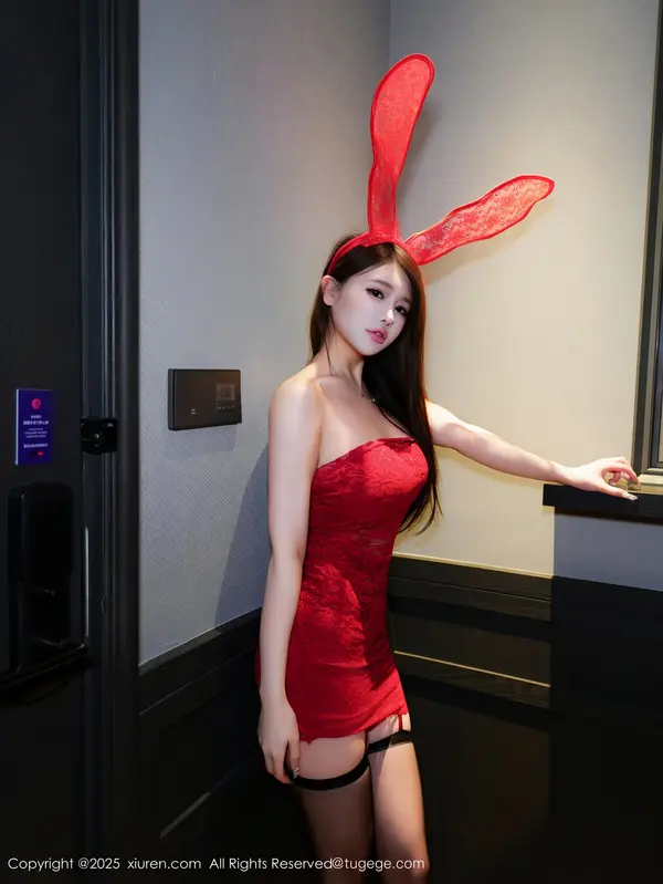 Vol. 10907 甜妮(74P)