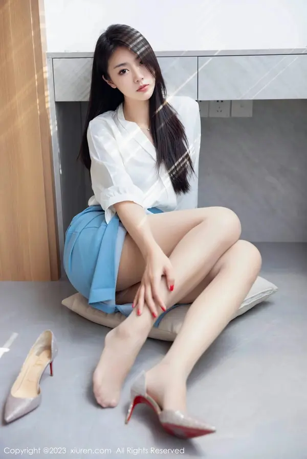 Vol. 07314 可乐Vicky(82P)