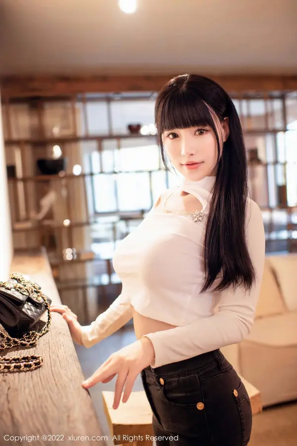 Vol. 04548 朱可儿Flora(52P)