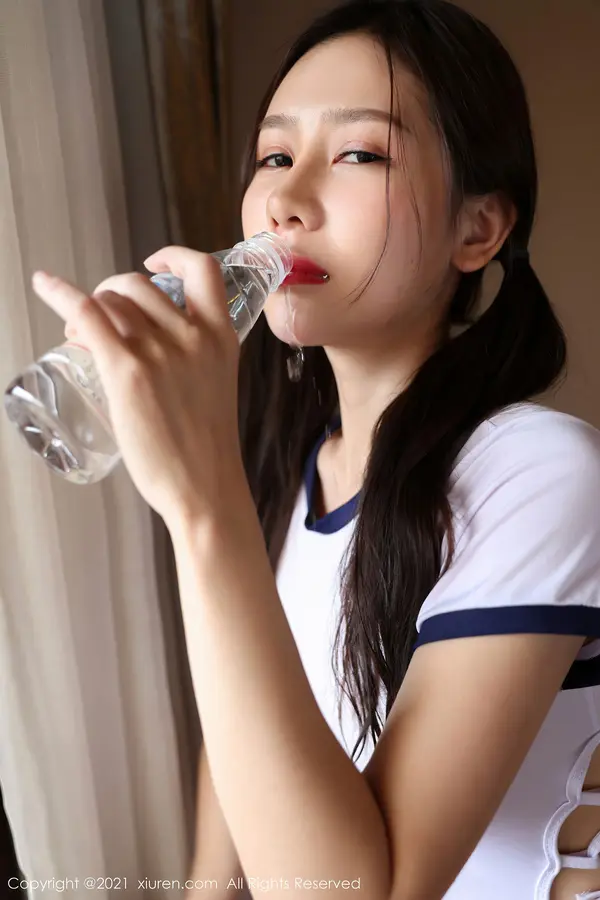 Vol. 03201 尹甜甜(50P)