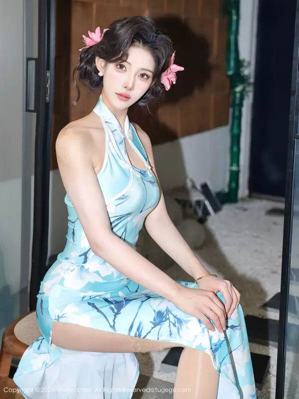Vol. 10594 梨霜儿(83P)