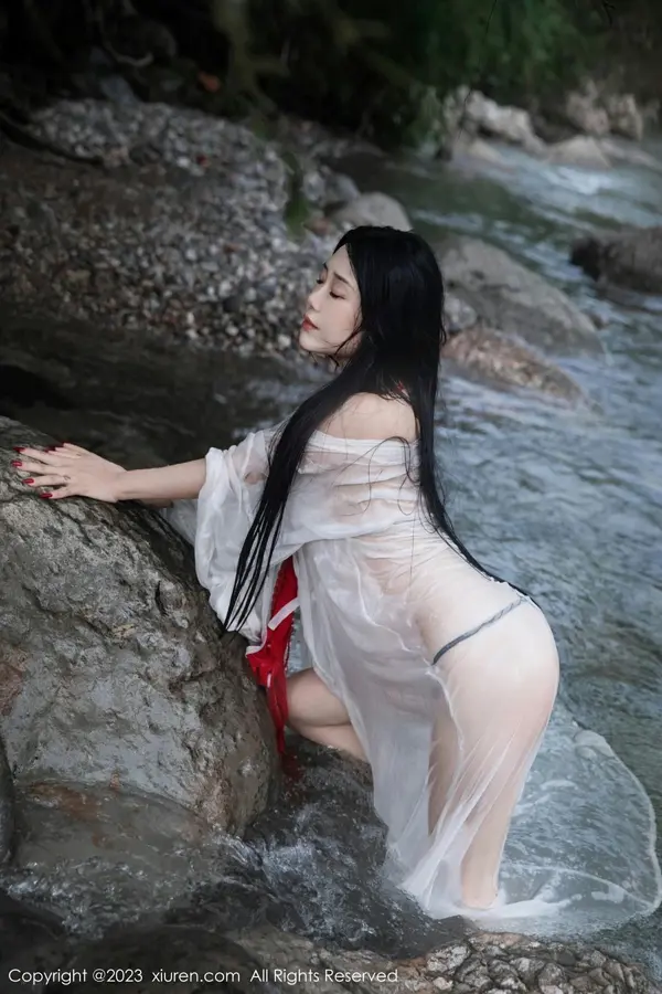 Vol. 07295 严利娅Yuliya(90P)