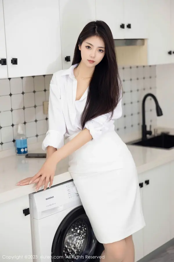Vol. 07601 可乐Vicky(96P)