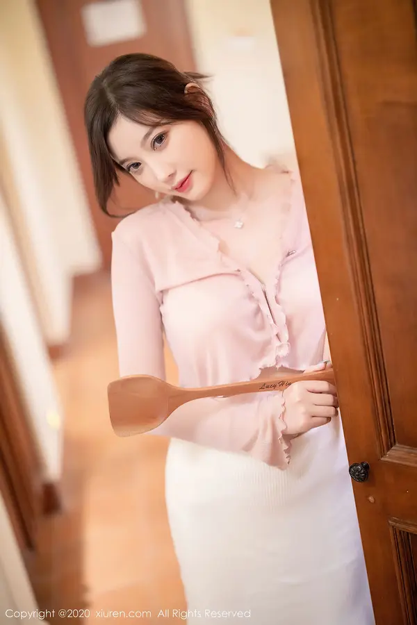 Vol. 02905 杨晨晨sugar(71P)