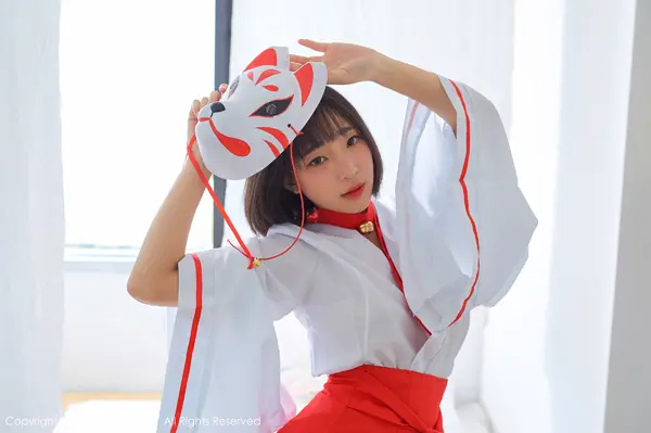 Vol. 01702 模特_卿卿(69P)