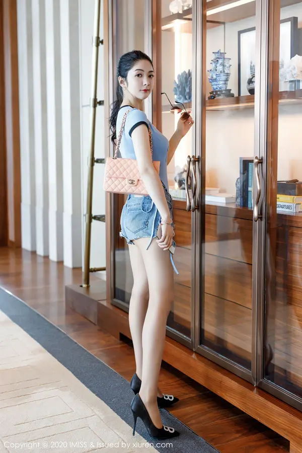 Vol. 0489 Angela小热巴(109P)