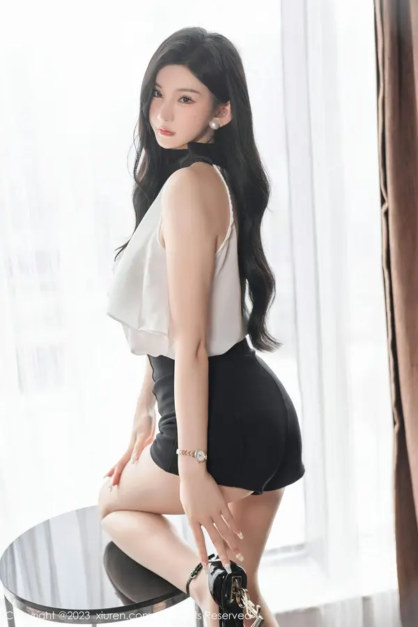 Vol. 06435 周于希Sally(84P)