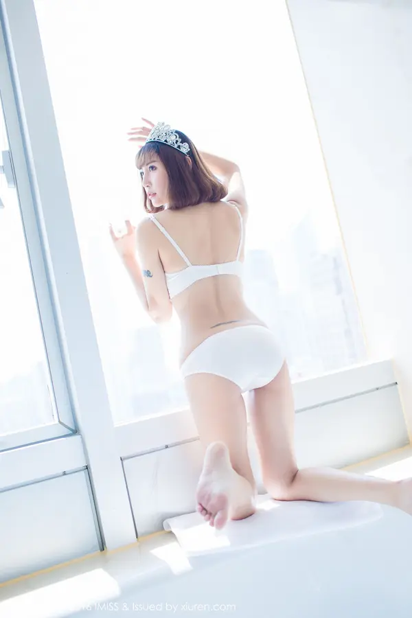 Vol. 0077 乐乐Mango(49P)