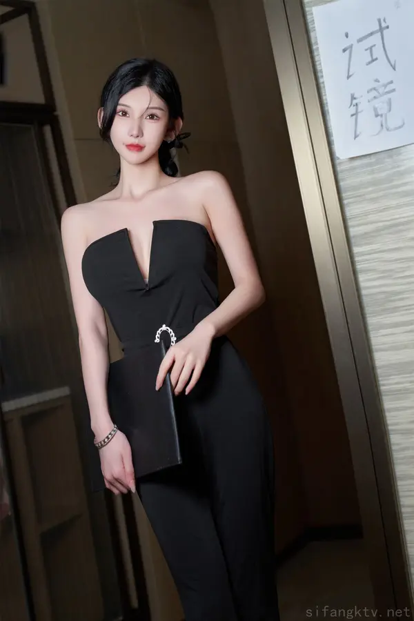 Vol. 07289 周于希Sandy《私购流出》(108P)