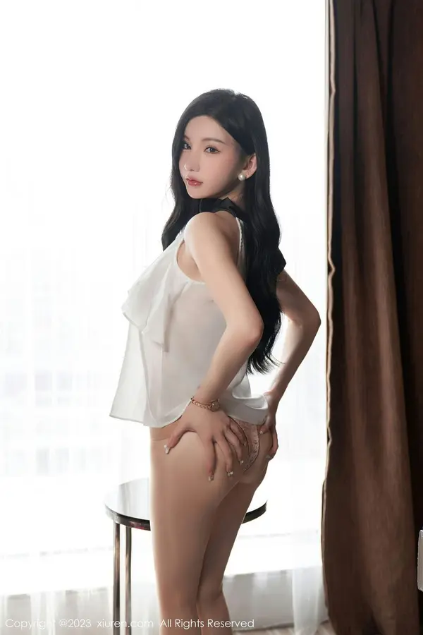 Vol. 06435 周于希Sally(84P)