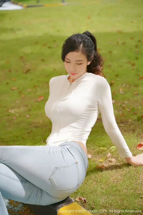 Vol. 03989 李雅柔182CM(50P)