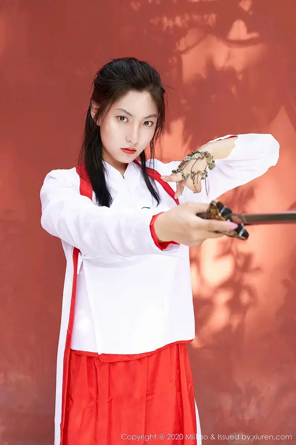 Vol. 0142 茵茵(35P)