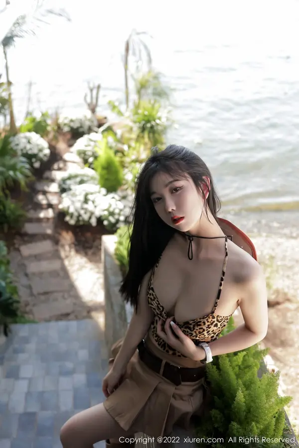 Vol. 04715 李雅柔182CM(46P)