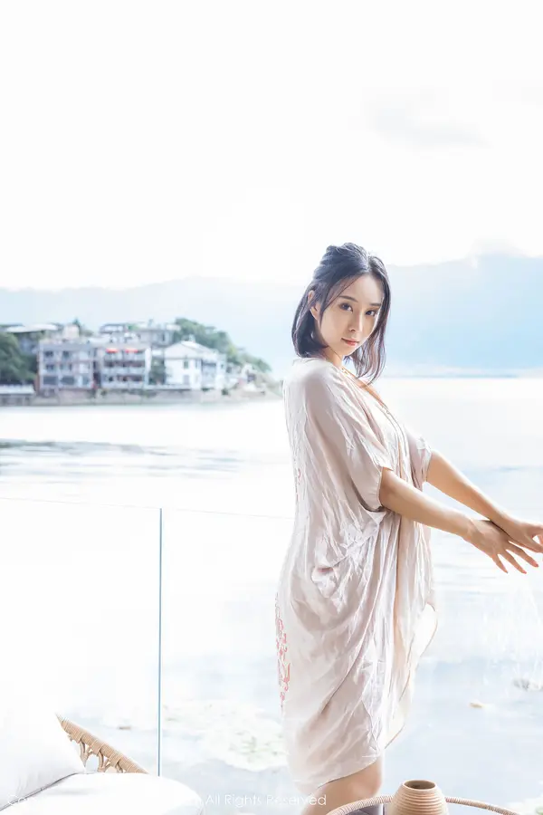 Vol. 02426 蓝夏Akasha(47P)