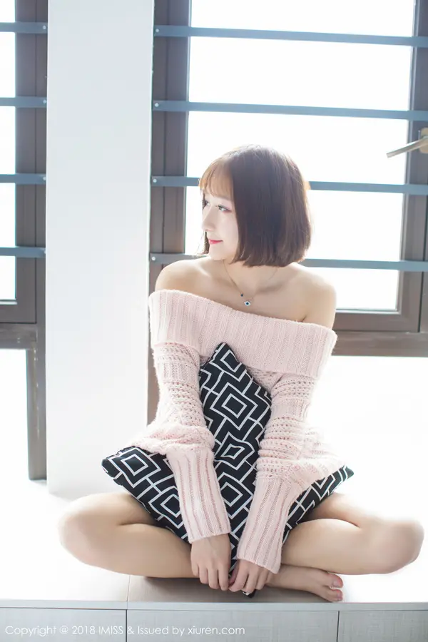 Vol. 0240 九尾Ivy(54P)