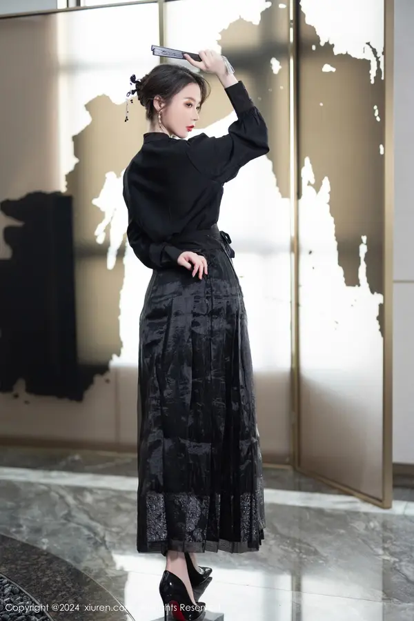 Vol. 08465 梦心玥(83P)