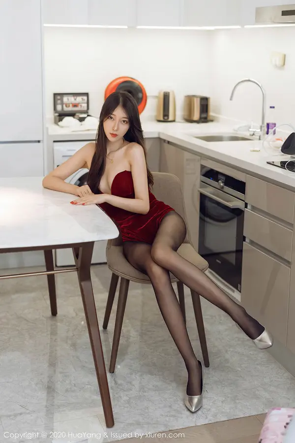 Vol. 0284 玥儿玥er(72P)