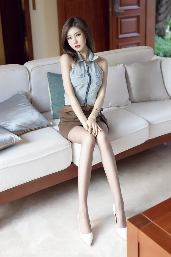 Vol. 04675 绮里嘉ula(52P)