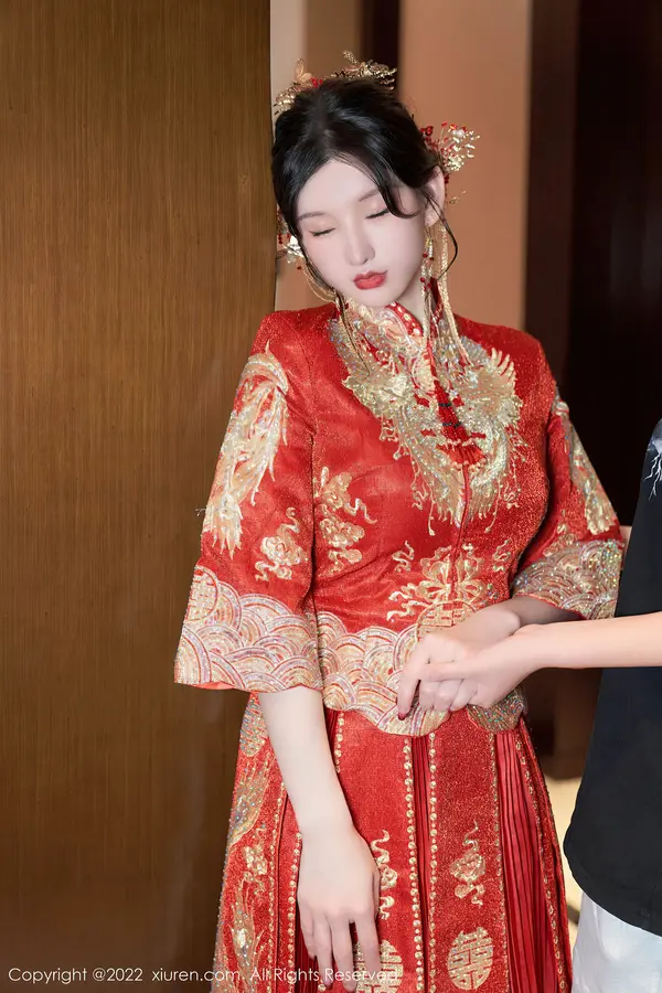 Vol. 05675 周于希Sally(81P)