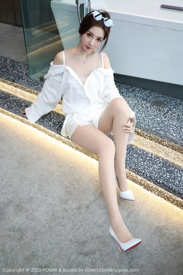 Vol. 1177 Twins-桃桃(77P)