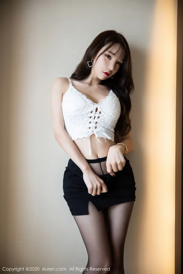 Vol. 01904 周于希Sandy(93P)