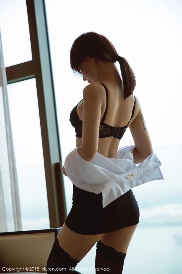 Vol. 01037 楚恬Olivia(52P)