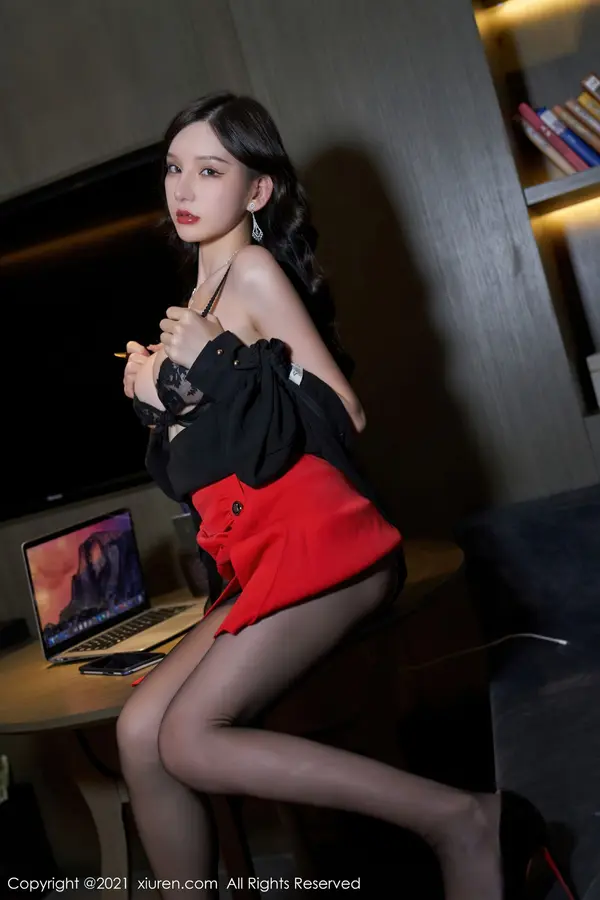 Vol. 04075 周于希Sandy(69P)