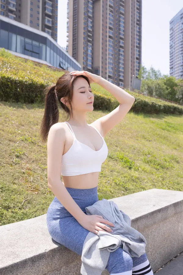 鱼子酱Fish《瑜伽服》(78P)