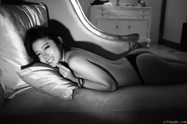 Vol. 0026 luvian本能《原图流出》(293P)