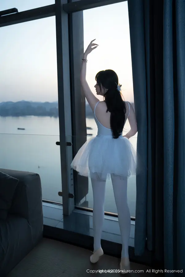 Vol. 10575 软情(79P)