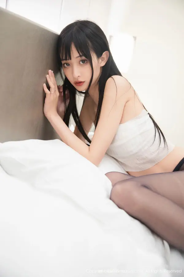 Vol. 10373 茂木希子(81P)