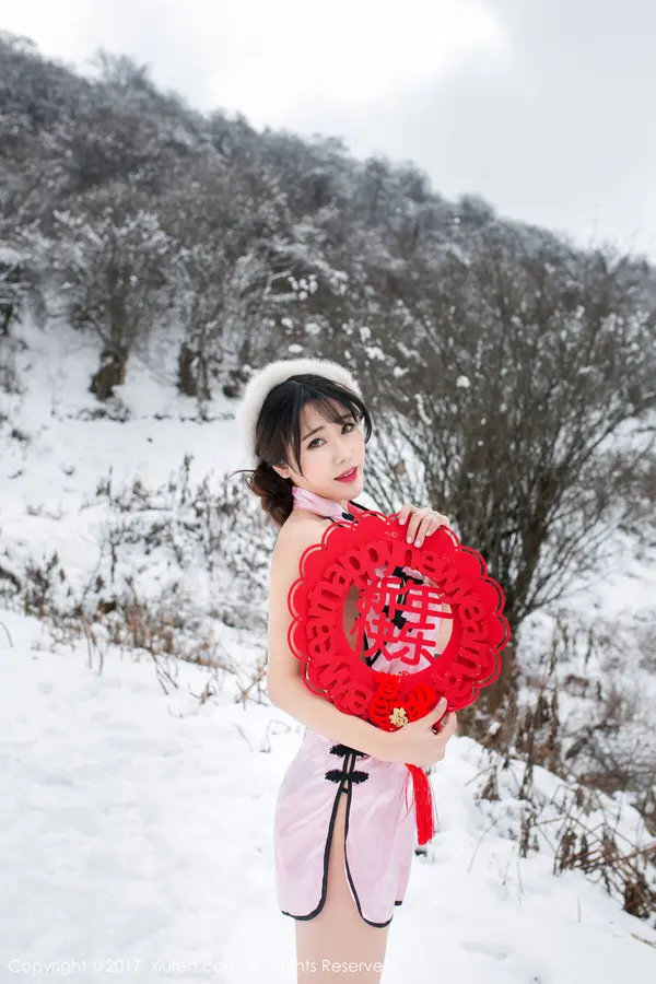 Vol. 00686 兜豆靓Youlina(51P)