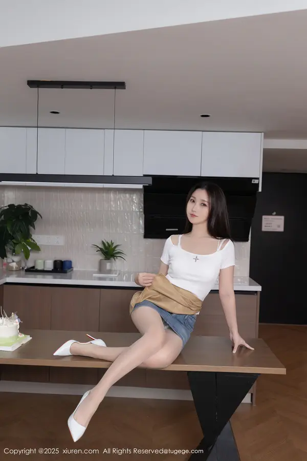 Vol. 10925 杏子Yada(77P)