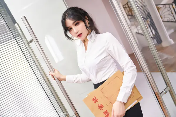 Vol. 02768 韩静安(48P)