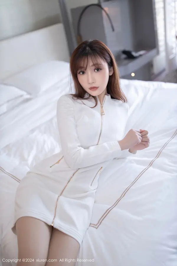 Vol. 08233 陆萱萱(80P)